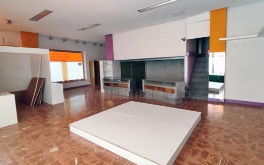 Local comercial céntrico (1800-B)