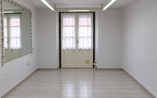 NOVEDAD 🏡 PISO EN VENTA · CENTRO DE ERMUA En zona peatonal y privilegiada